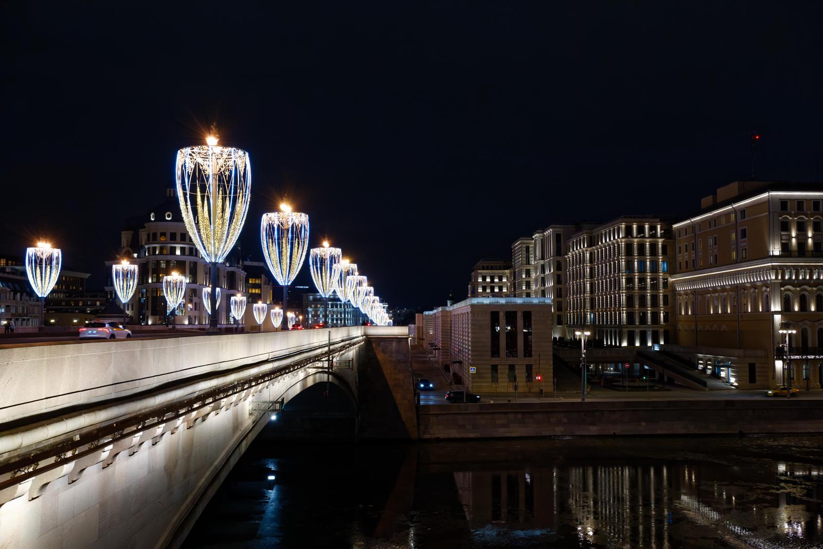 Парад фонарей